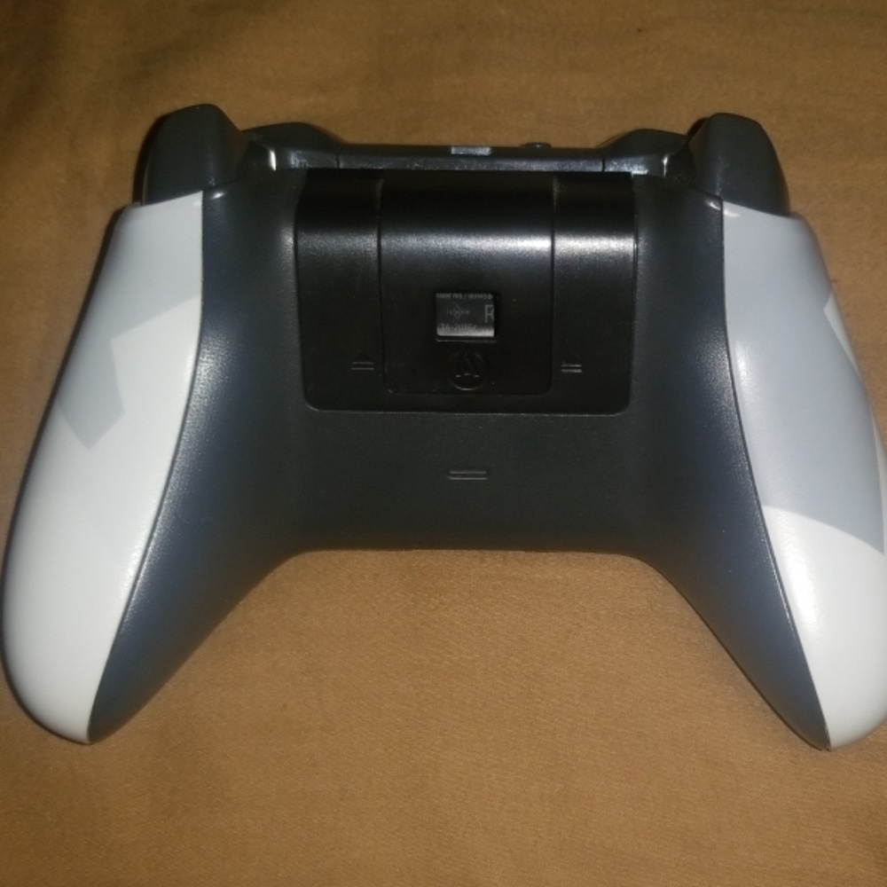 Xbox One Tactical pattern controller - Picture 3 of 4